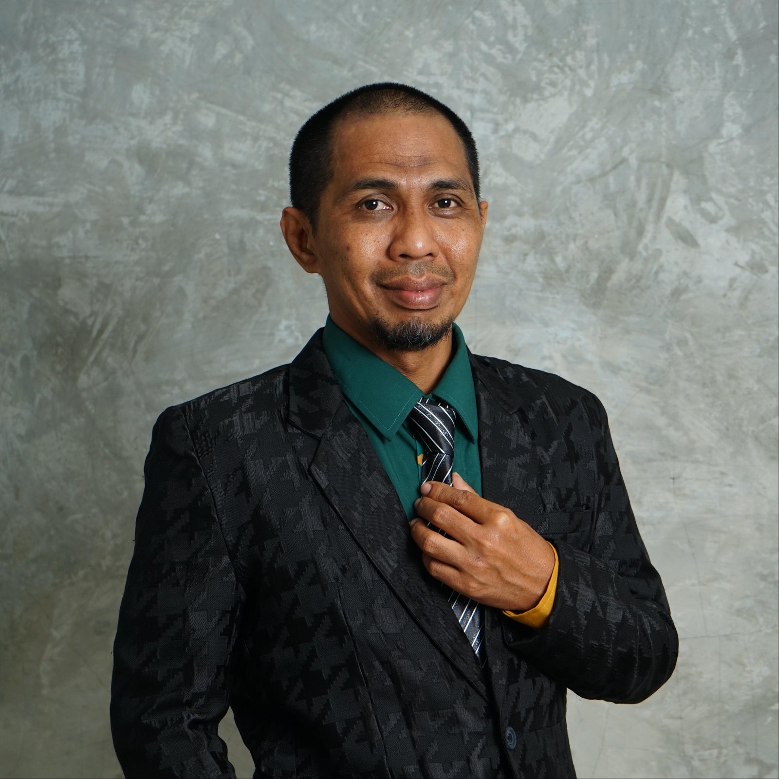 Mansyur Nasir Husain